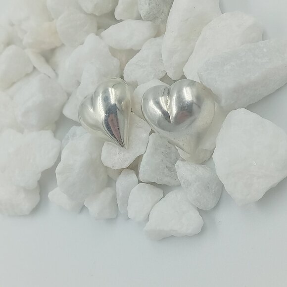 Vintage Sterling Silver Puff Heart Earrings - Picture 2 of 10